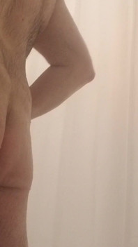 Encore Sous La Douche 4K