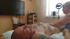 Zona901: Masáž nohou a zadku skončila masturbací penisu s pohledem na...