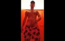 Idmir Sugary: Slow motion amador Vid Masturbando em um banheiro waterpark - bônus...