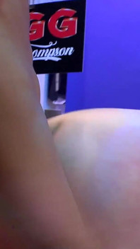 Hot Teen Girl Blows Big Cock