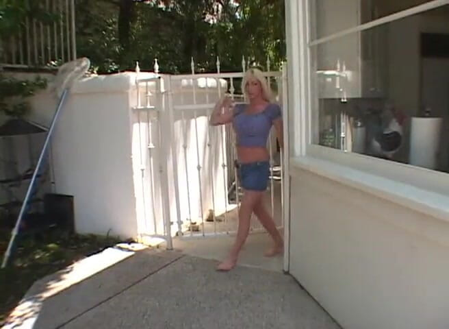 Radical Lesbian: Horny lesbian housewives and strapon