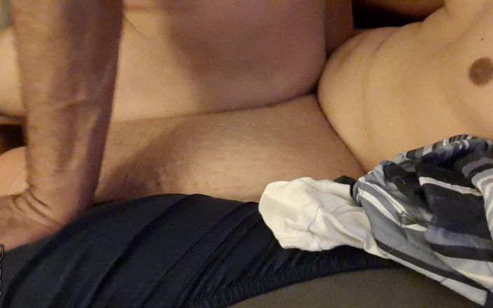 Lymph Guy: केयरटेकर विकलांग लड़के को अपनी गांड का उपयोग करने देता है