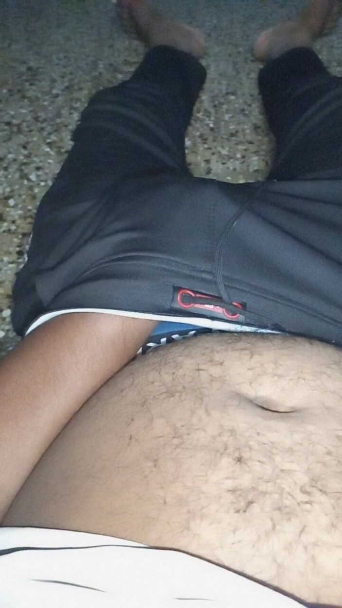 Sweet Indian cock: Моя жена дрочит мой пенис дома