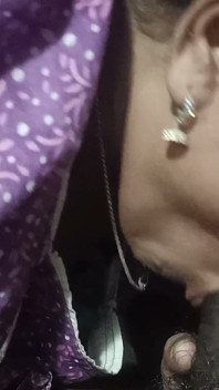 Saya mengongkek adik tiri saya mengongkek abang tirinya mengongkek adik tiri miang saya dan mengongkek pepeknya
