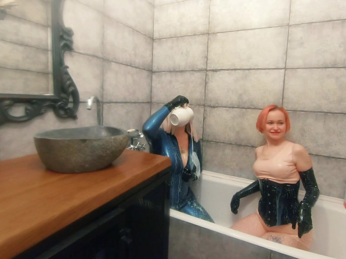 Arya Grander: Bath Relax in Latex Rubber with Milk, Romantic Funny Fetish...