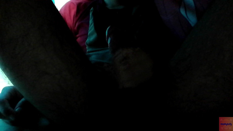 monkylufy: 자위하고 핑거링하는 핫한 십대