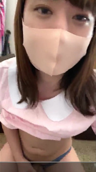 Minami-Chan, которую я обожаю, будет мастурбировать косплей перед всеми