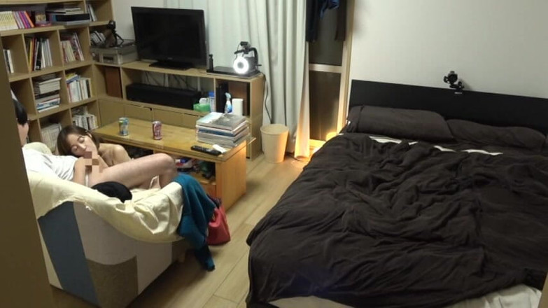 Javmango: Seducente bellezza a noleggio, pronta a trasformare il desiderio in...