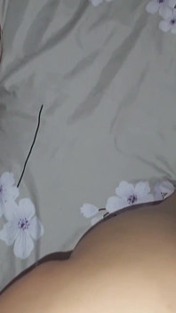 Amatérská blonďatá zralá manželka si užívá sexu nahá