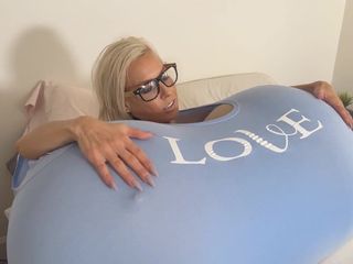 The Busty Sasha: Heated Blanket Makes My Tits Grow to the Biggest! Who...