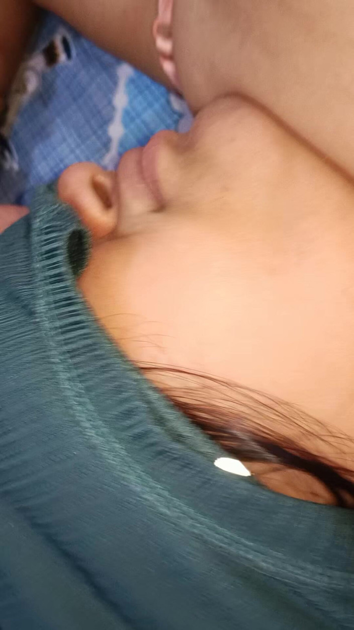 Catchybusty: Metro City Bhabhi wil dat ik heel hard neuk, deel 5