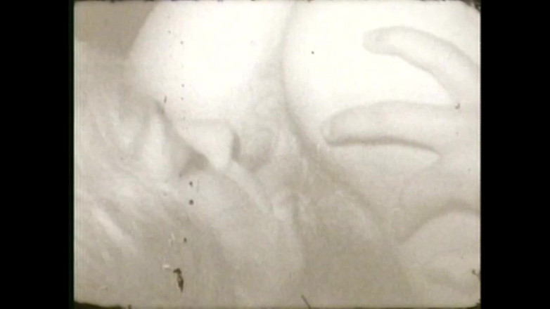 Vintage megastore: Огидна маленька повія