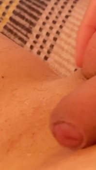 ¡solo Un Testículo Para Una Gran Carga De Semen!