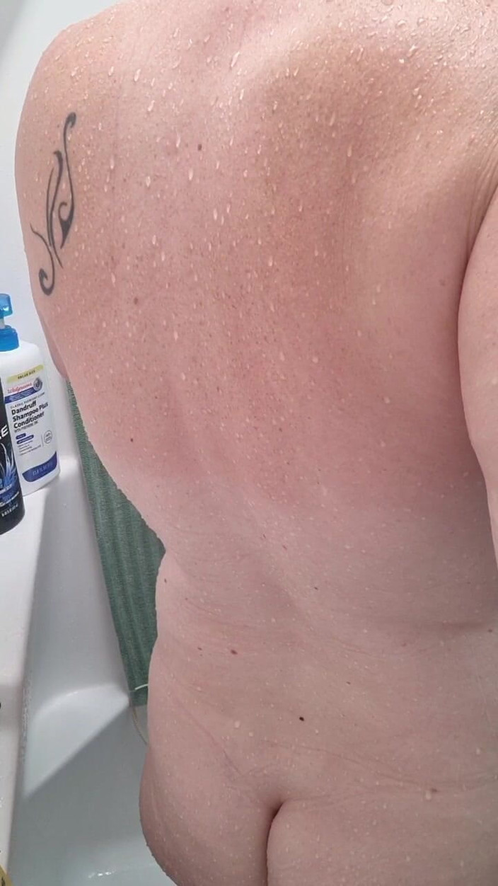 KittieNoOne: Masurbasi di kamar mandi