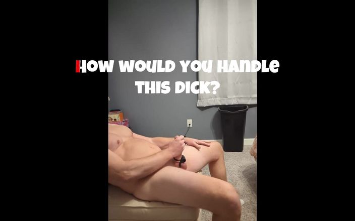 Bald Daddy: Kale papa pronkt met lichaam, grote cumshot