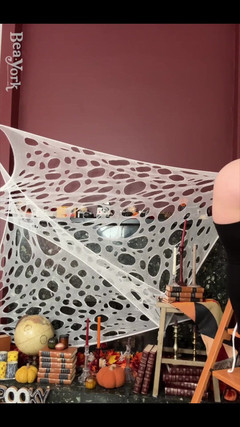 Bea York: Spooky szn akhirnya dientot habis-habisan sampai dicrot di dalam