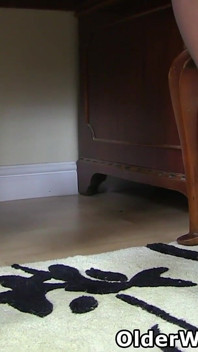 Lovely Mature Lelani Has All the Characteristics of a Good Secretary