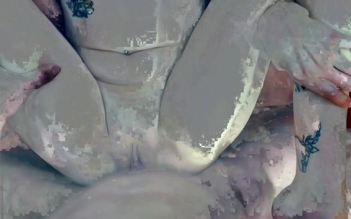 LoveHomePorn: Eu tenho que foder a boceta apertada da minha meia-irmã