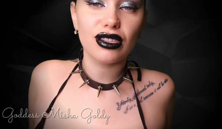 Goddess Misha Goldy: Bois le crachat, le loser et le sperme de ma...