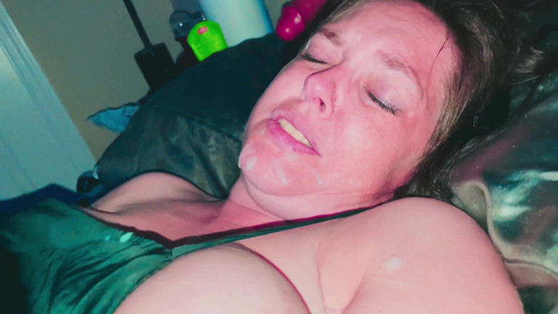 Vega Nova and Daddy: La miLF incinta prova la doppia penetrazione anale e lo...