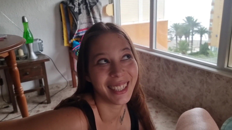 Holycandy: Suge pula și sperma în gură