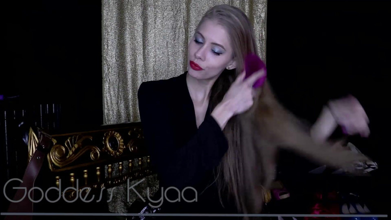 Kyaa Chimera: Saç fırçalama azdırma