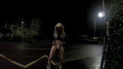 The Midnight Minx: Bit dark bit bliká mokrá vedle silnice