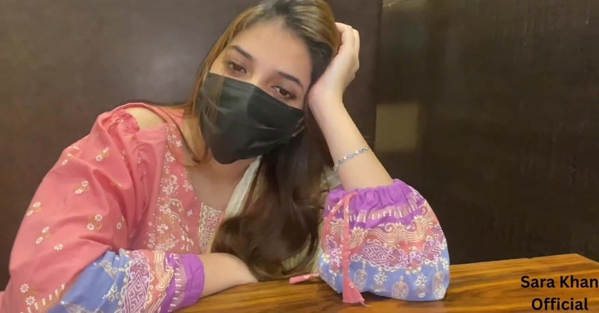 Sarakhan: Potkávám roztomilého chlapa na Tinderu a měli jsme skvělou noc