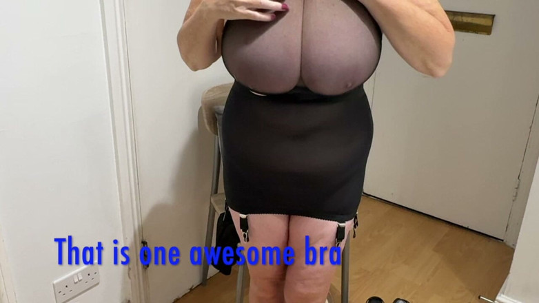 Aunty Sandra vintage girdle queen: Zia Sandra in True Vintage Girdle Vgq78