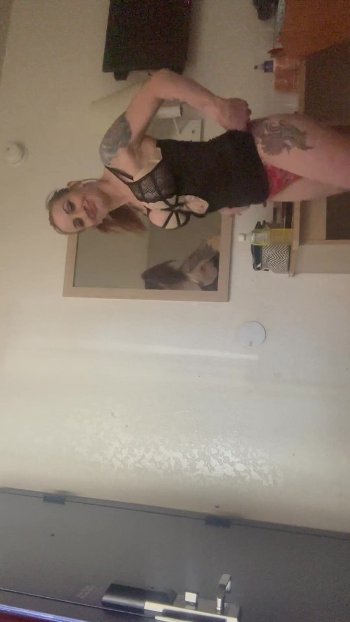 Zoey Portland: Sexy Dance v Motelu