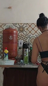 Hot Sex in the Kitchen with Vanesinha Mike