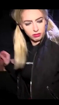 Teen Blonde Dogging Blowjobs and Big Facials