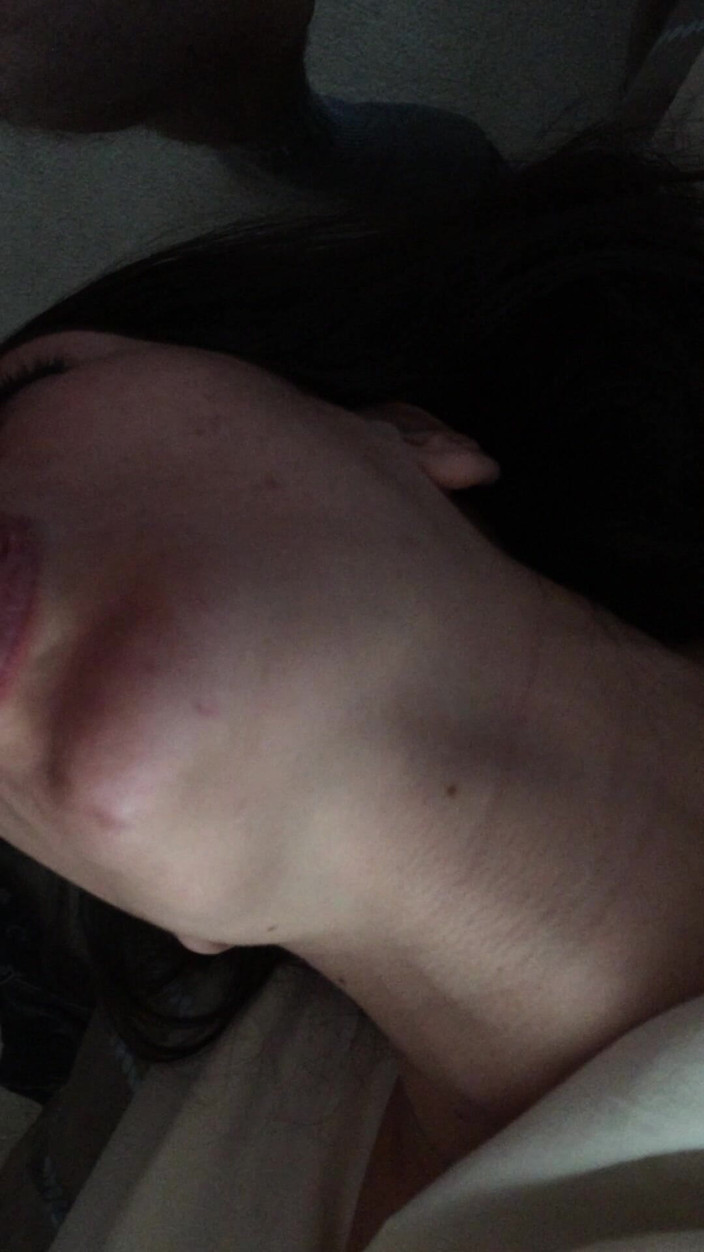 Spankmonga713: ベッドの上でフェラチオ