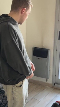 Proměním svého otroka v sissy děvku a přinutím ho sát robertek, Mf