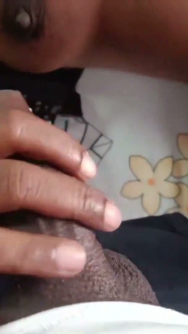 Luxmi Wife: Cuckold Husband Watch Wife Fucking Massager - with Behind the Scenes
