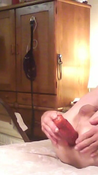 Sexy travestiet met enorm speeltje