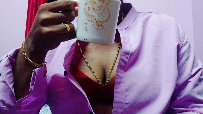 Desi Mohini: Gospodină indiană desi sex real cu iubitul