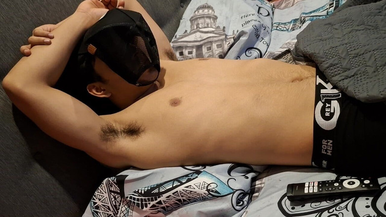 Bare skin man: Relentless Tickling in the Heat of the Action