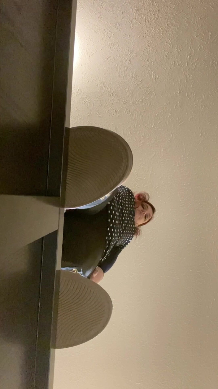 BellaBlast: Agățat de la ledge - Va acest femeie mare și frumoasă stomp...