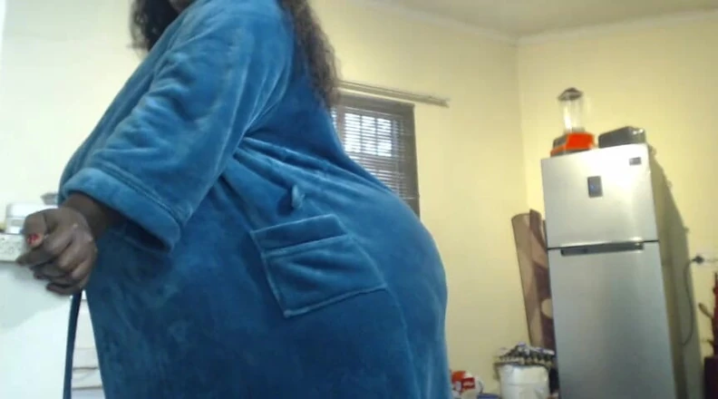 Ebony SSBBW Craving to Bust BBC Nuts