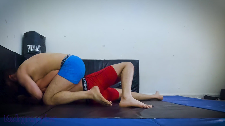 Robgrappler: 意外：我没有计划的战斗（第一部分）