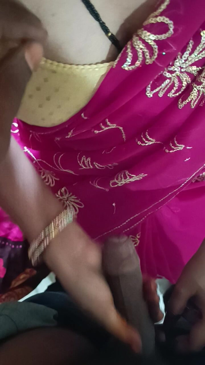 Desigirlsiri: Tante cantik india lagi asik ngentot dengan suara telugu bosnya