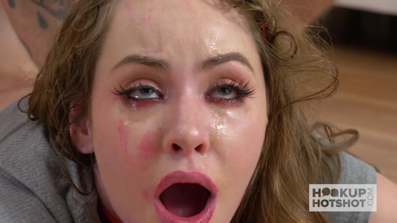 Hookup Hotshot: Super cute teen Naomi Blue gets banged hard by Hookup...