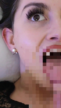 Beauty Teen Blowjob Cum in Mouth Swallow