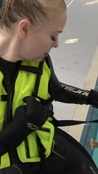 Neoprene Lust: Snorkel Vest gonflabile Plăcere în piscină
