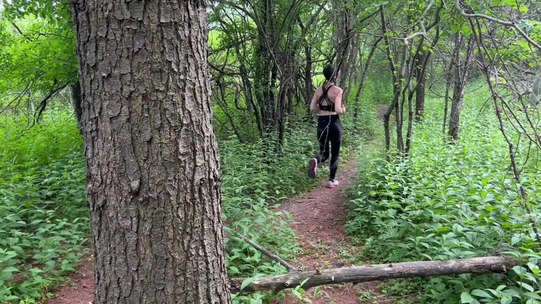 Serenity Cox: Wife Fucks 2 Guys and Gets Double Creampie in Forest While...