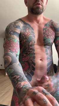 Dicker Schwanz Bekommt Milch