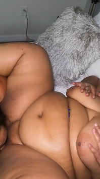 Eating Every Part of BBW Lesbians