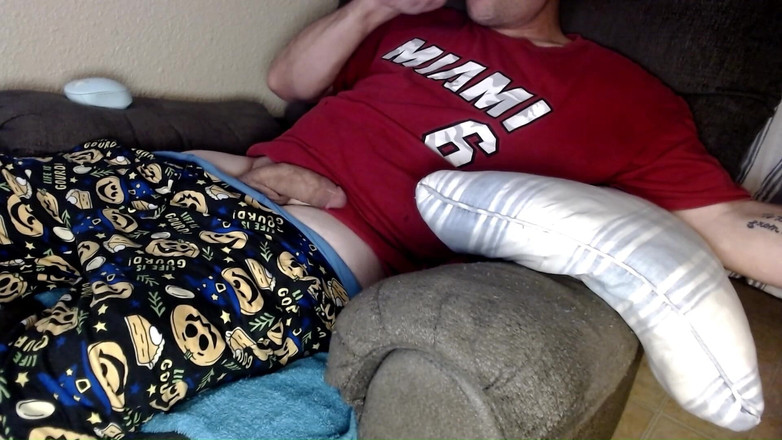 DubeSnackes: Dubesnackes, चलिए कुछ मस्ती करते हैं और समय हस्तमैथुन करते हैं।