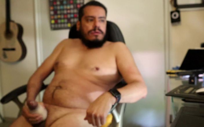 Real Sexy Male: Ny videobjörn webbkamera